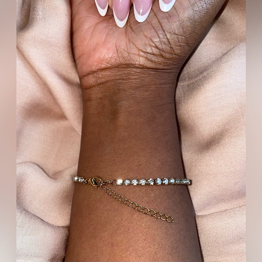 Timeless Gold & Stones Tennis Bracelet | 18K Gold-Plated